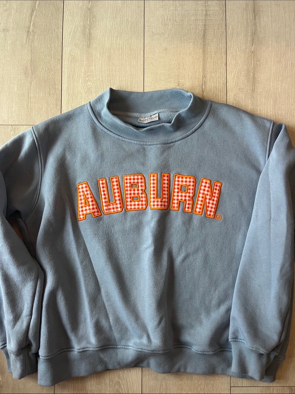 NWOT SCARLETT AND GOLD MOCK NECK AUBURN UNIVERSITY SWEATSHIRT SZ L WORN ONCE